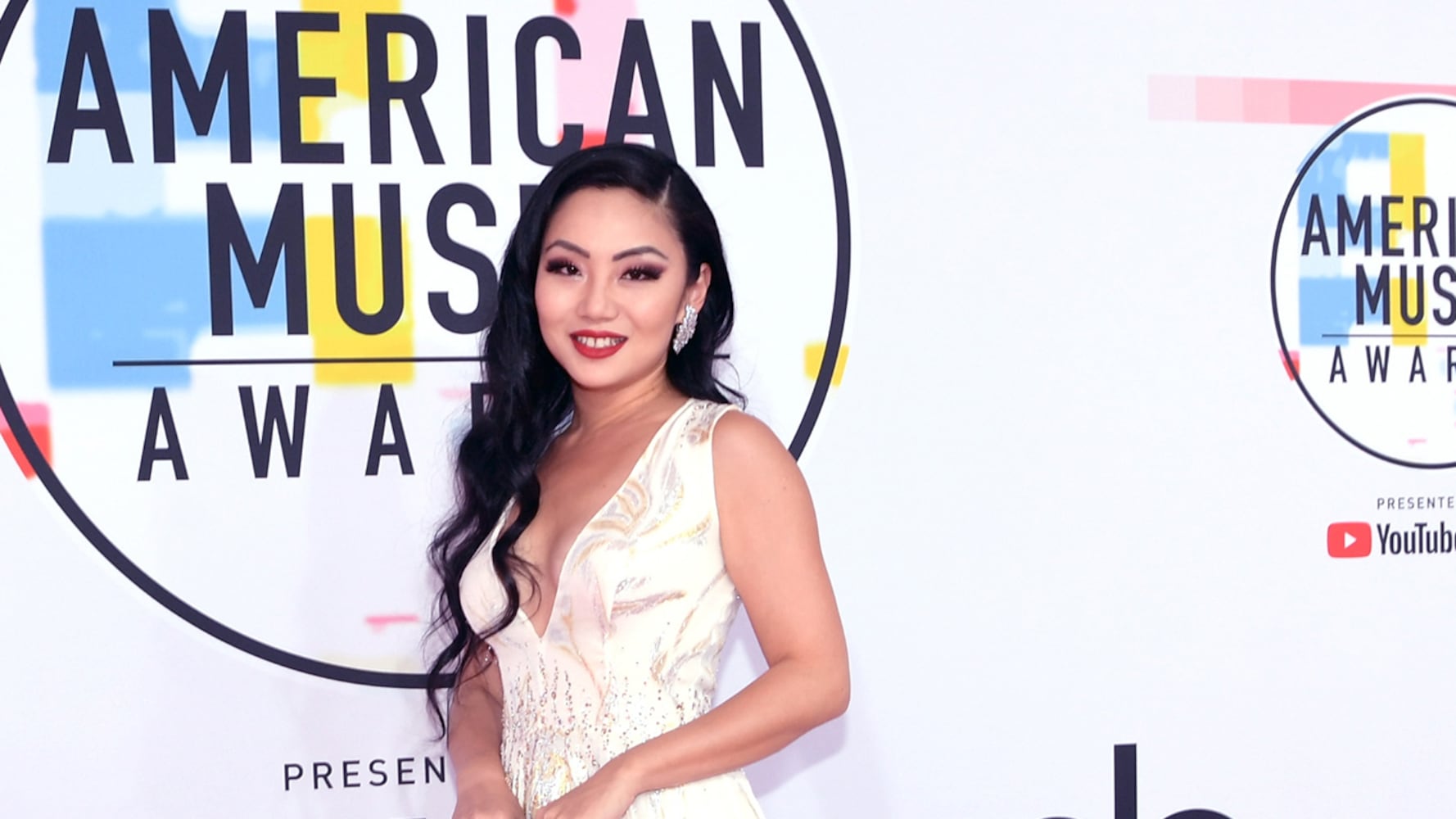 Photos: 2018 American Music Awards red carpet arrivals