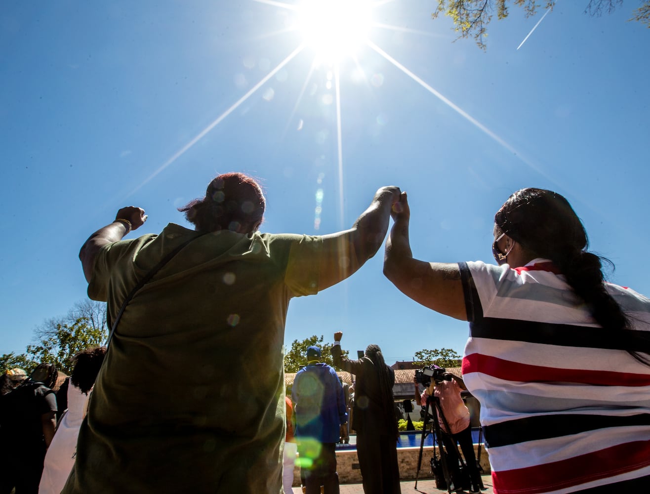 wreath-laying at MLK tomb on 53 anniversary of his death