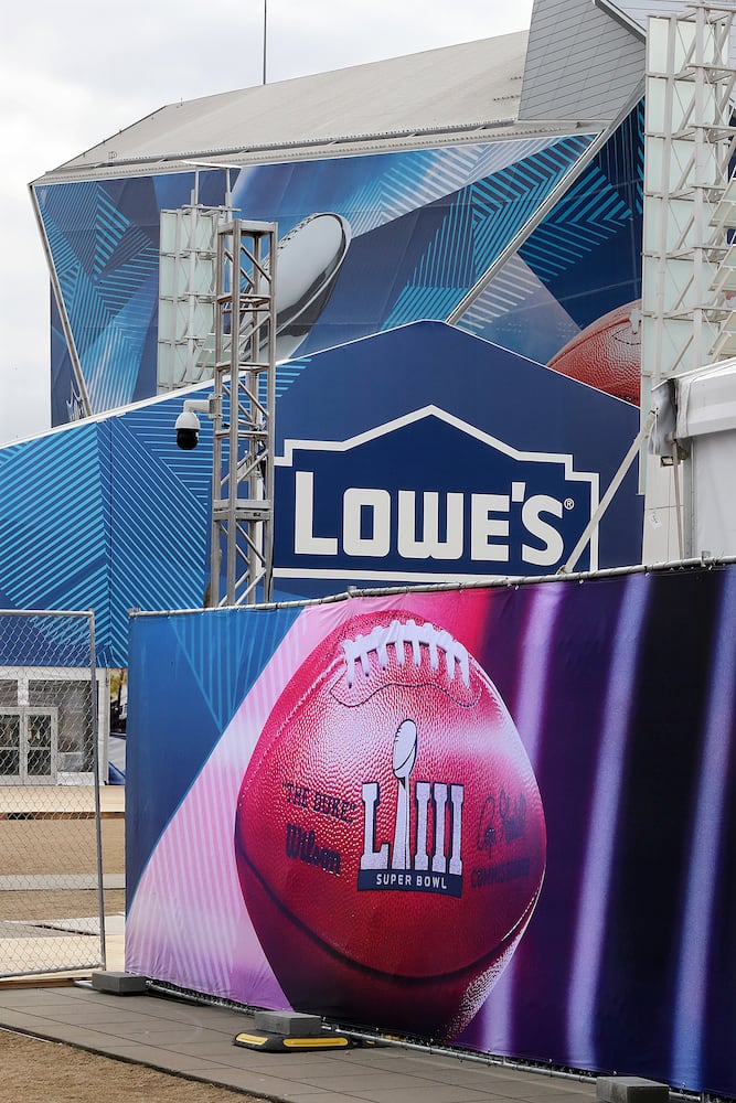 Photos: Setting up Mercedes-Benz Stadium for Atlanta’s Super Bowl