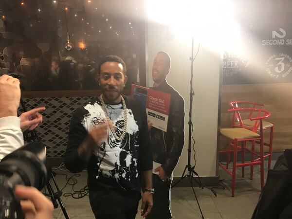 Ludacris and cardboard Ludacris