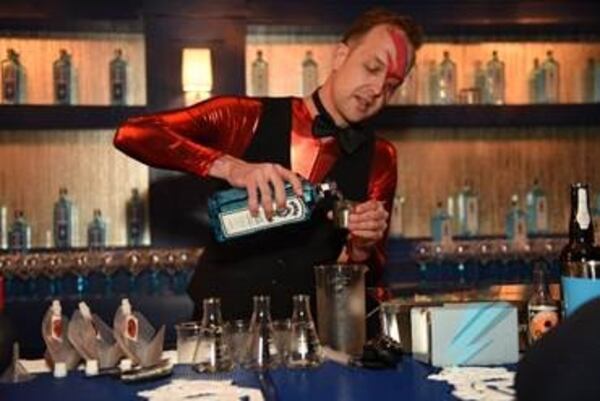 Trip Sandifer of The Painted Pin, makes his winning cocktail, Still Life on Mars, at the Bombay Sapphire Most Imaginative Bartender Regional Competition in New Orleans. Photo: United States Bartenders' Guild.