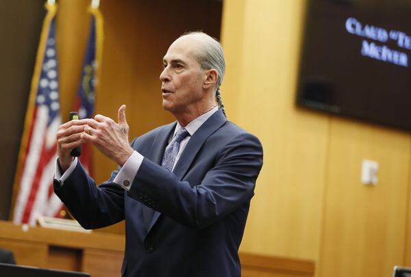 Defense attorney Bruce Harvey giving closing arguments during the Tex McIver murder trial at the Fulton County Courthouse in 2018. (Bob Andres / bandres@ajc.com)