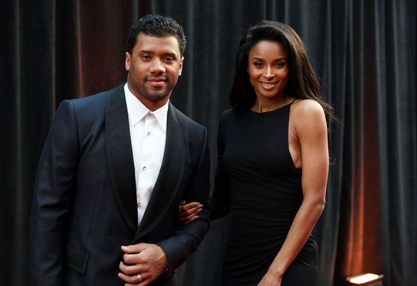 Photos: Athletes, celebs walk the NFL Honors 2019 red carpet