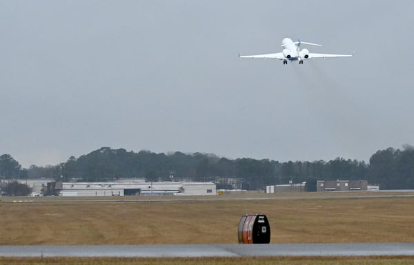 Beechcraft B55 airplane takes off from The Gwinnett County Airport - Briscoe Field, Thursday, Jan. 19, 2023, in Lawrenceville. The Gwinnett County Airport - Briscoe Field is located on approximately 500 acres northeast of the city of Lawrenceville. (Hyosub Shin / Hyosub.Shin@ajc.com)