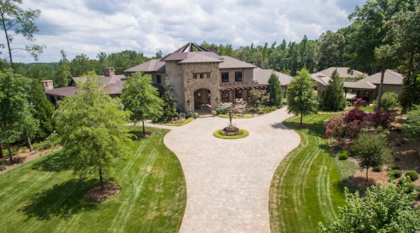 Photo courtesy Atlanta Fine Homes | Sotheby’s International Realty  http://www.atlantafinehomes.com/eng