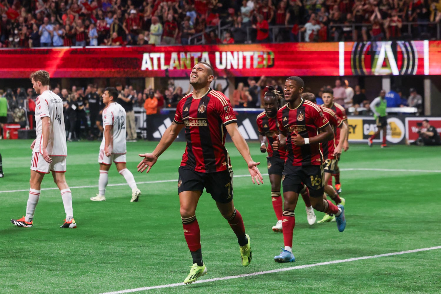 031024 atl united photo