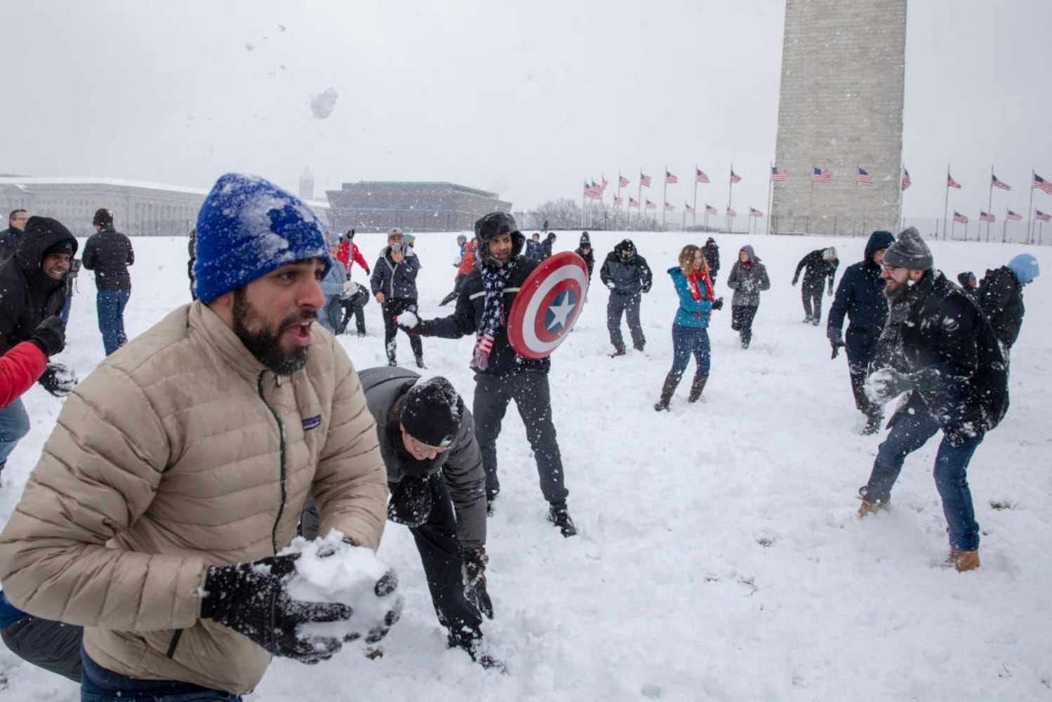 Photos: Deadly winter storm brings snow, ice to Midwest, Mid-Atlantic