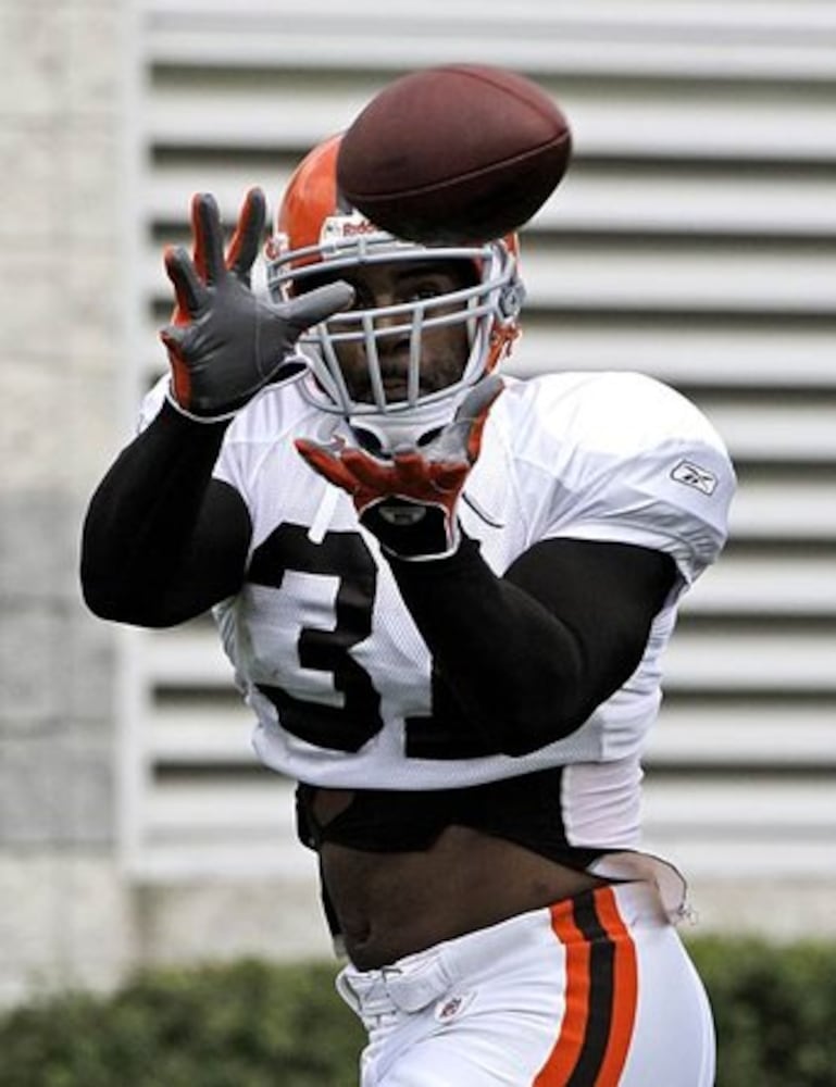 Former Douglass High star Jamal Lewis