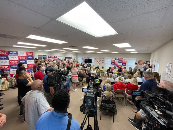 The campaign of former President Donald Trump held volunteer training in Dunwoody on Sunday.