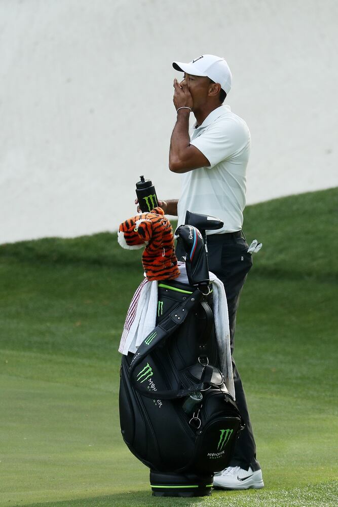 Photos: Tiger Woods’ second round at the Masters