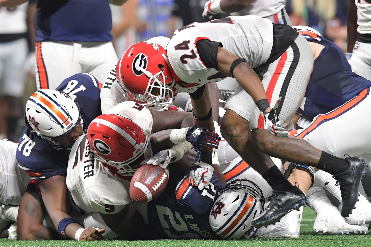 Photos: Georgia handles Auburn in rematch, wins SEC title