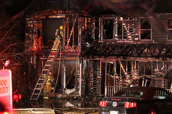 A house fire in Tucker has killed a mother and two daughters. Photo by Ben Gray / BGray@ajc.com