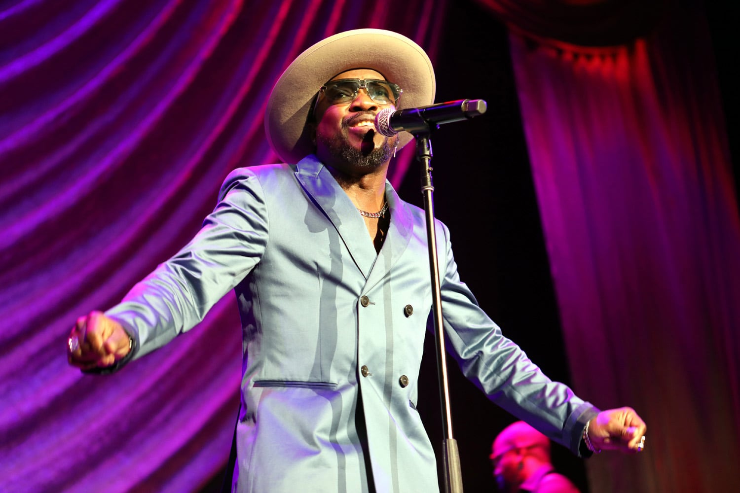 Anthony Hamilton performs during "The Night Tour" at State Farm Arena on Saturday, March 19, 2022. 