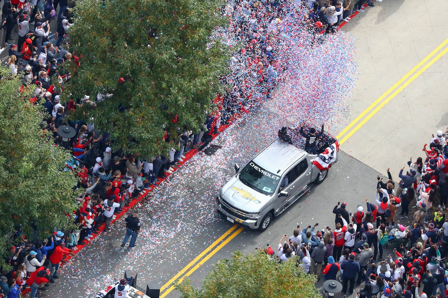 Braves baseball parade