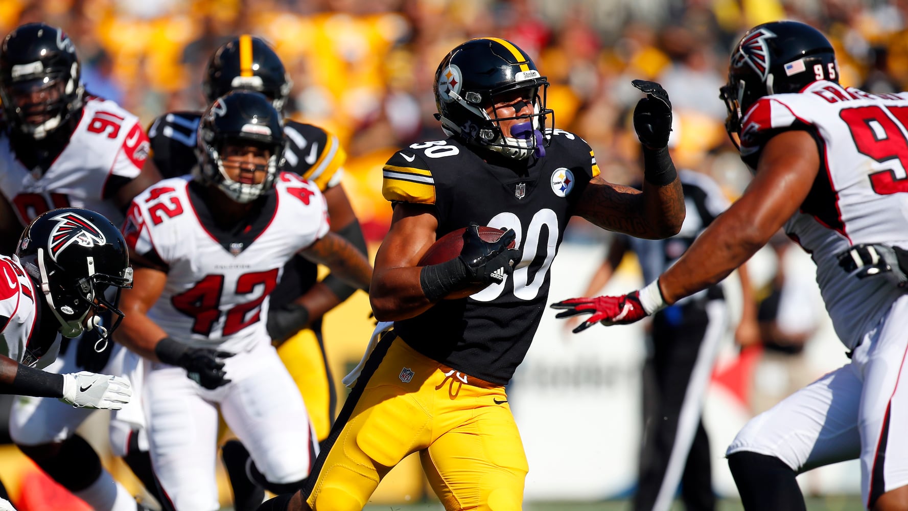 Photos: Falcons take on Steelers in exhibition game