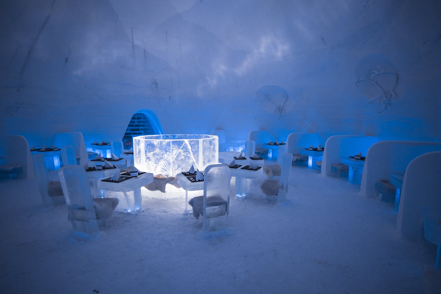 'Game of Thrones'-themed ice hotel opens in Finland