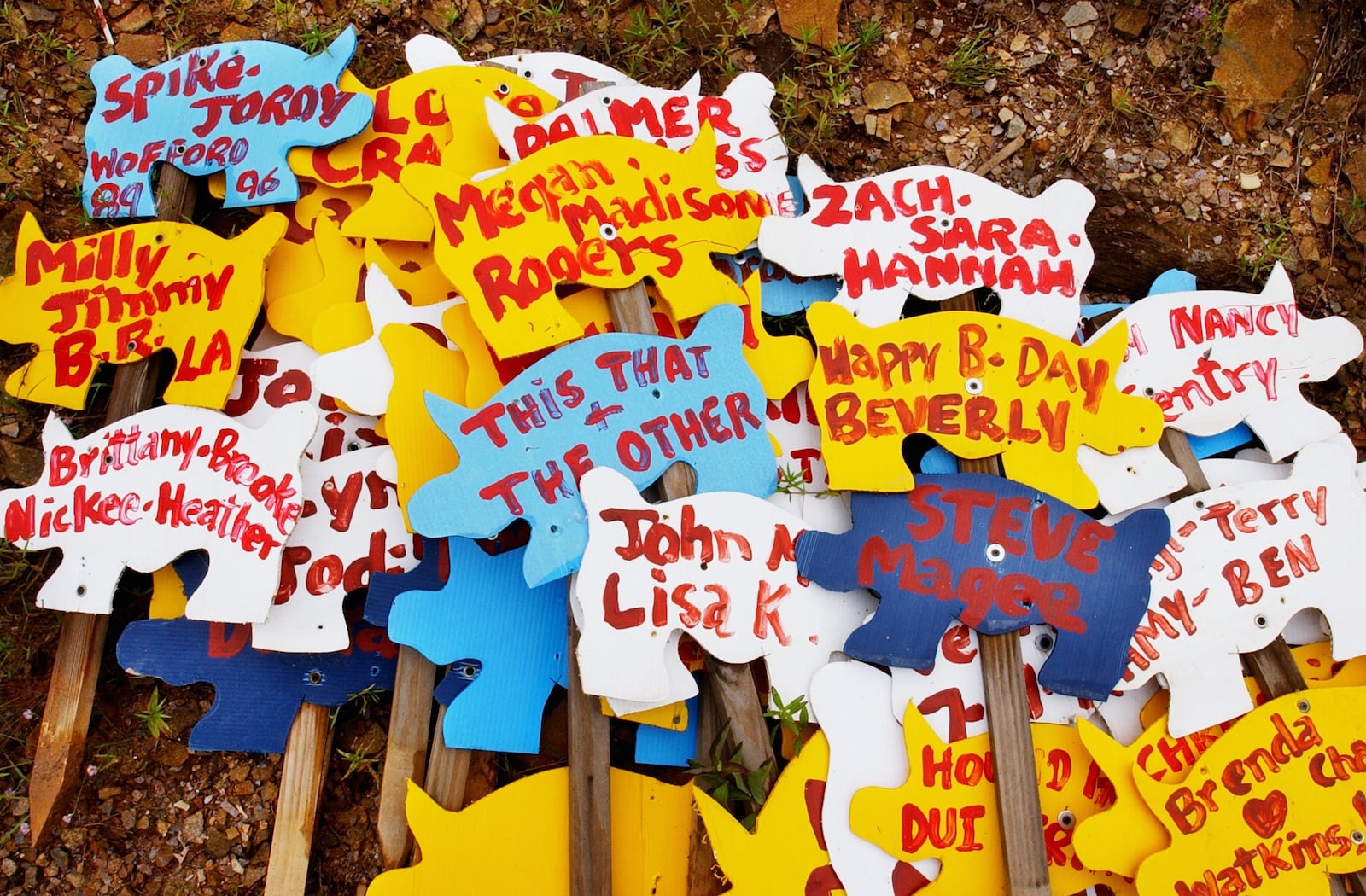 Poole's Bar-B-Q is home to the Pig Hill of Fame. / AJC file photo