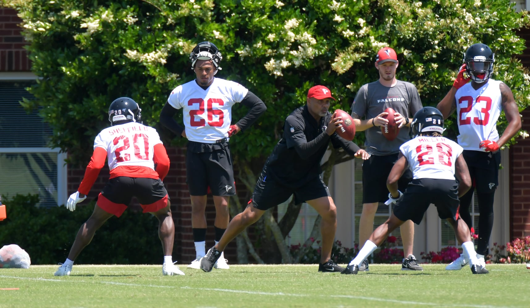 Photos: Falcons continue offseason workouts