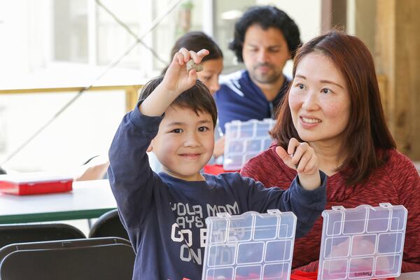 A youngster learns about rocks at Dunwoody Nature Center. 
(Courtesy of the Dunwoody Nature Center / Mariko Kajikawa Photography)