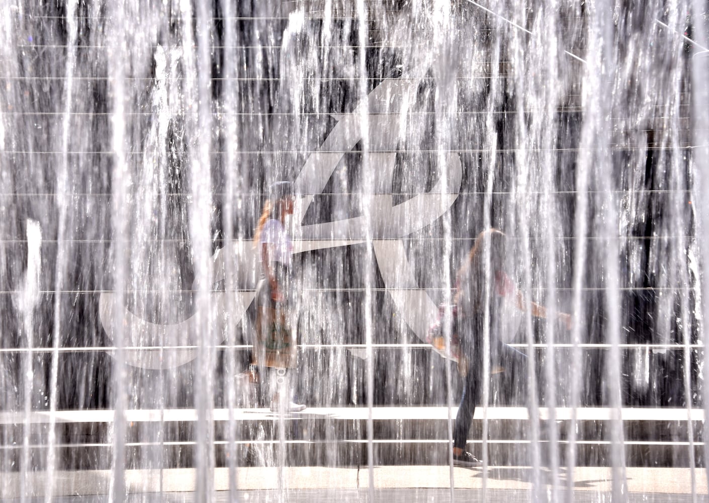 Photos: The scene at the Braves-Cardinals game