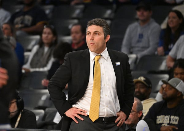 Georgia Tech coach Josh Pastner reacts at the end of the second half against Duke last Saturday in Atlanta. (Hyosub Shin/The Atlanta Journal-Constitution/TNS)