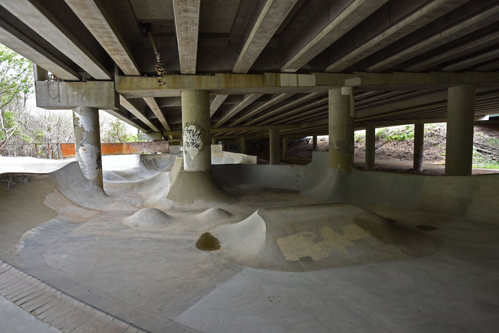 April 6, 2017 Atlanta - A skate board park was being built under I-85 near the sections that were damaged by a fire. Basil Eleby, a homeless man, has been charged with starting the fire that brought down I-85. HYOSUB SHIN / HSHIN@AJC.COM