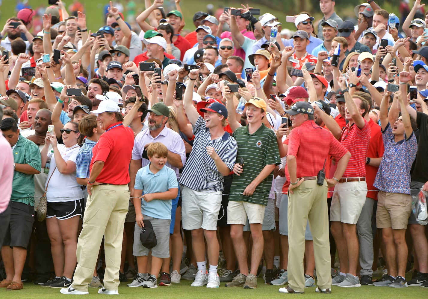 Photos: Woods’ comeback capped with Tour Championship win