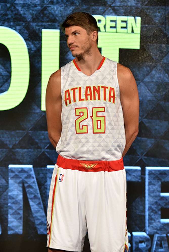 Hawks' new looks for 2015-16 season