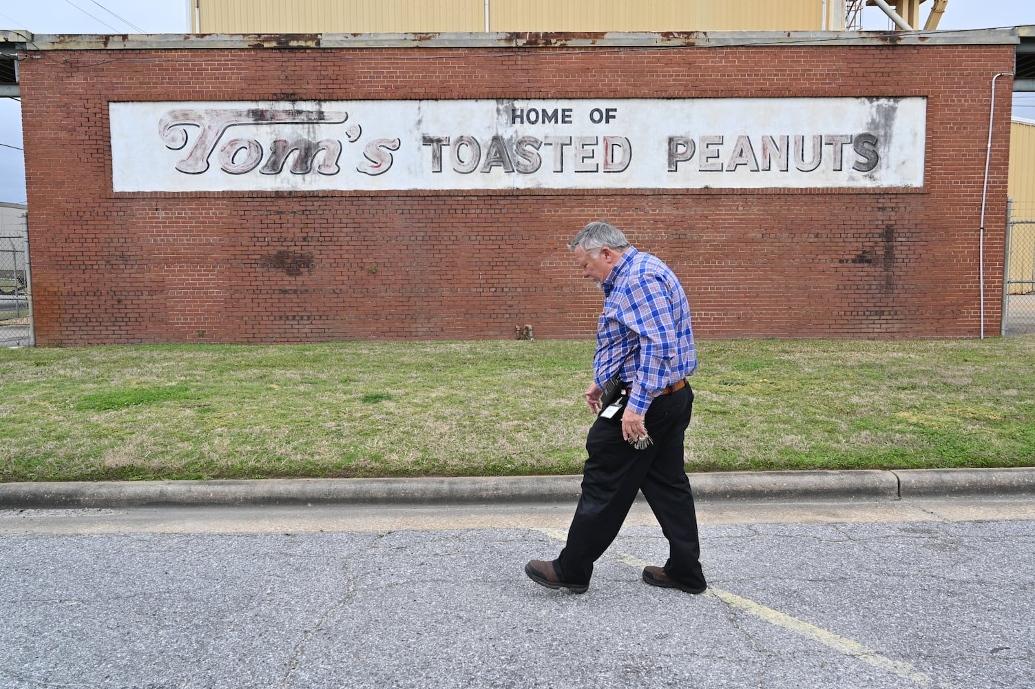 Tom's foods closing in Columbus