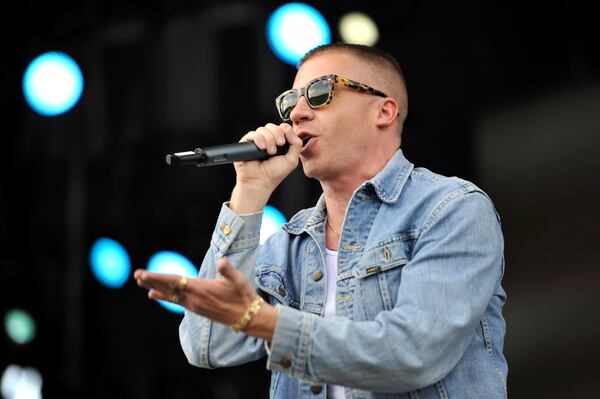 October 1, 2016 Fairburn - Macklemore performs at the Many Rivers To Cross Music and Arts Festival in Fairburn, Georgia on Saturday, October 1, 2016. (DAVID BARNES / DAVID.BARNES@AJC.COM)