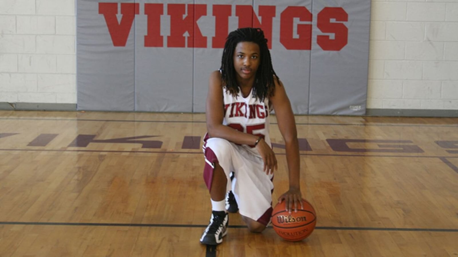 Sheriff reopens investigation into death of Kendrick Johnson, found dead inside gym mat