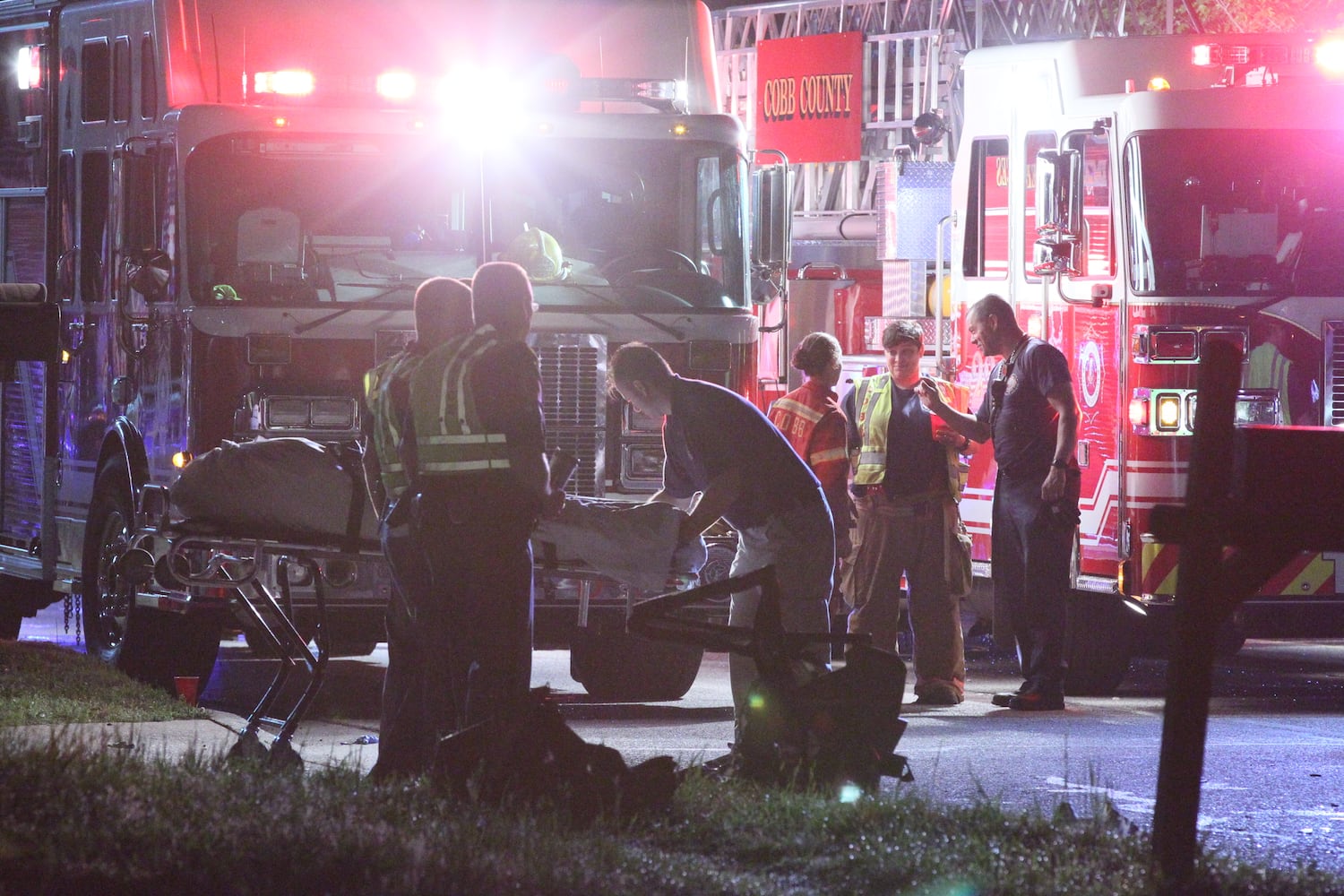 Two dead in Cobb County wreck