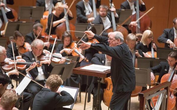 Robert Spano, who led the ASO for more than two decades, returns to conduct programs on March 20 and 22 and March 27 and 29, 2025. Photo: Jeff Roffman