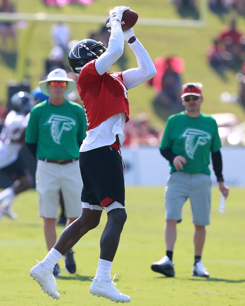 Julio Jones present as Falcons open training camp