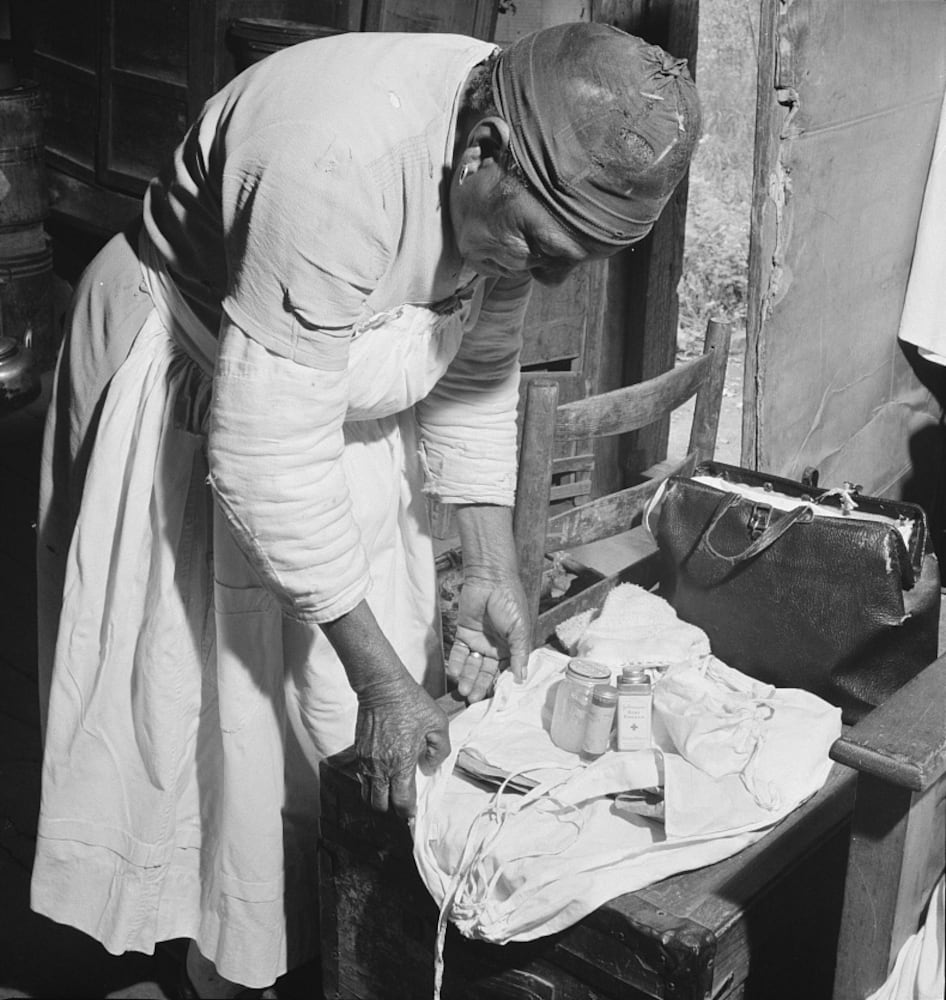 African-American midwife in Greene County, Ga, in 1941