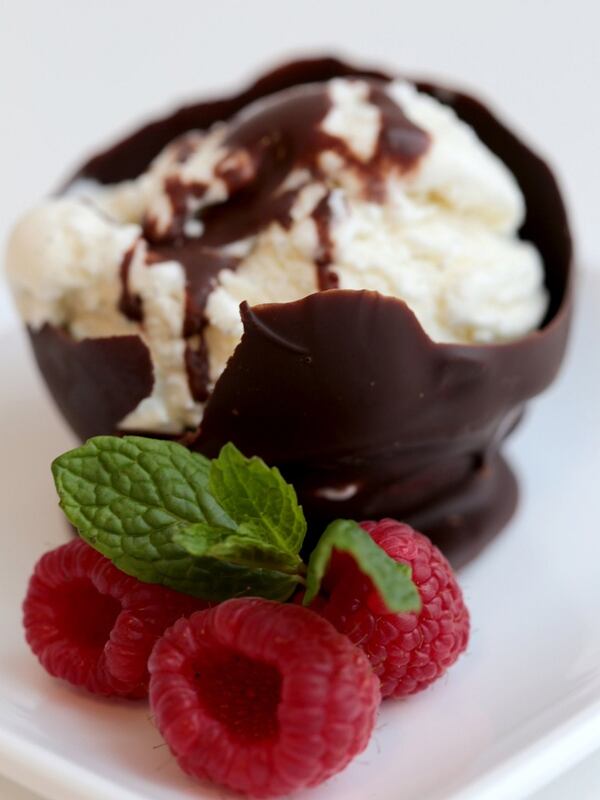 Chocolate Baskets with Vanilla Bean Ice Cream. (Jessica J. Trevino/Detroit Free Press/TNS)

USA