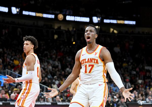 Atlanta Hawks forward Onyeka Okongwu (17) reacts during overtime. (Hyosub Shin / Hyosub.Shin@ajc.com)