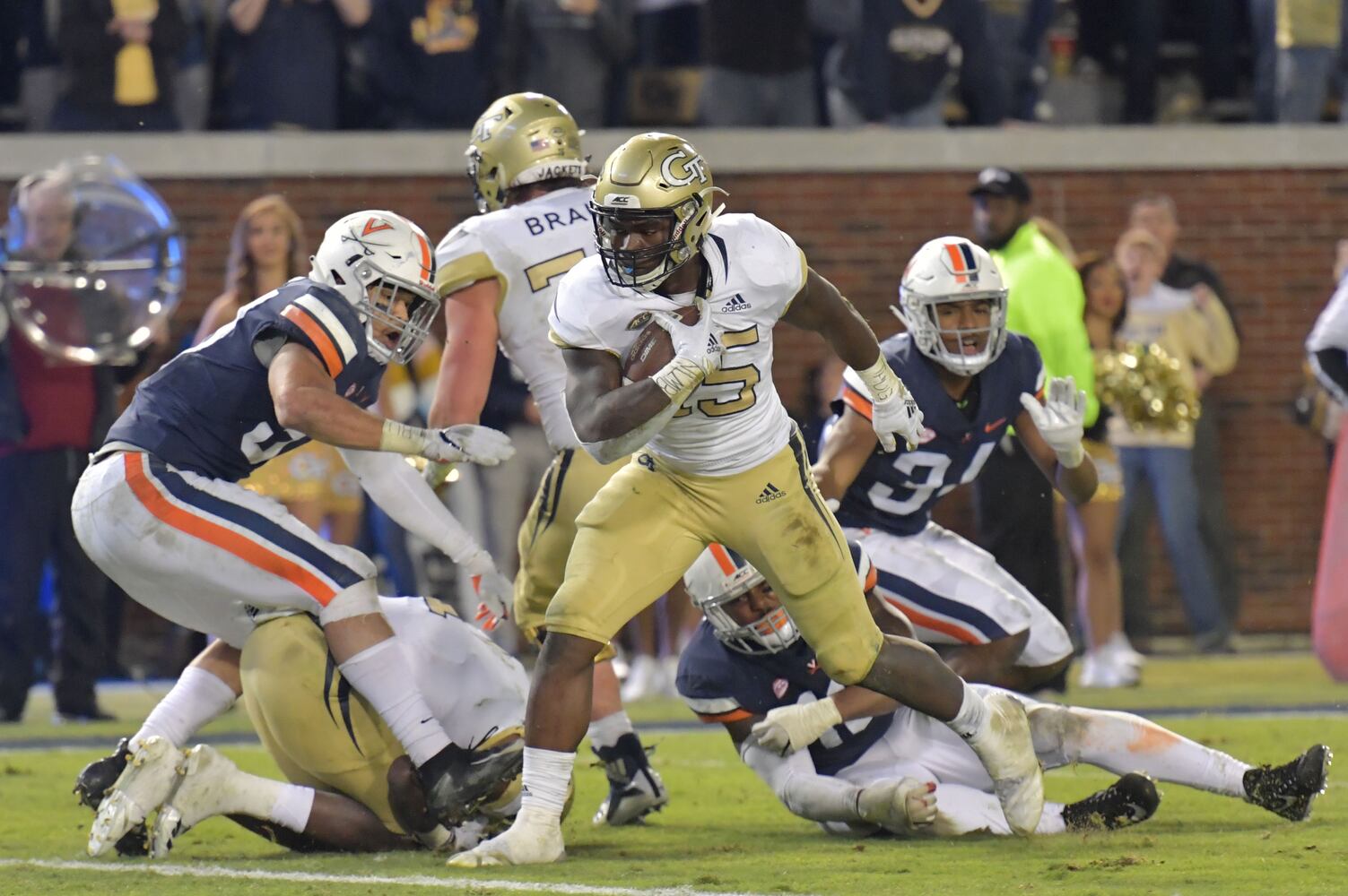 Photos: Georgia Tech edges Virginia, improves to 7-4