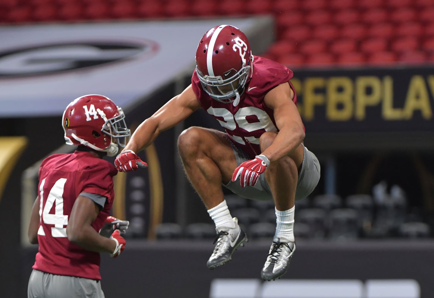 Photos: Saturday’s scene as Georgia, Alabama prepare for national title game