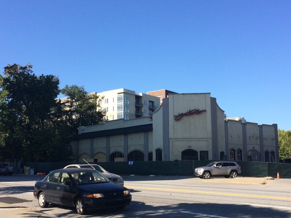 The former Justin's Restaurant will soon be a primary care clinic. (BECCA GODWIN / BECCA.GODWIN@AJC.COM)