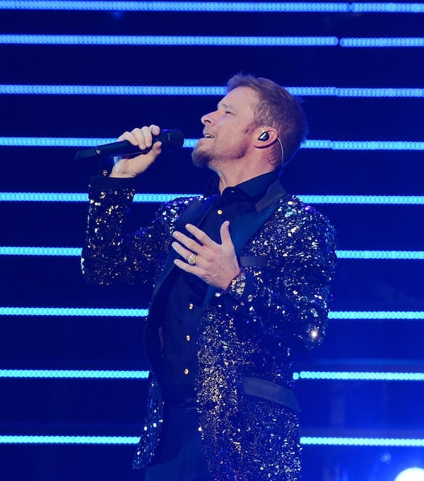  Georgia's Brian Littrell belts out a ballad.