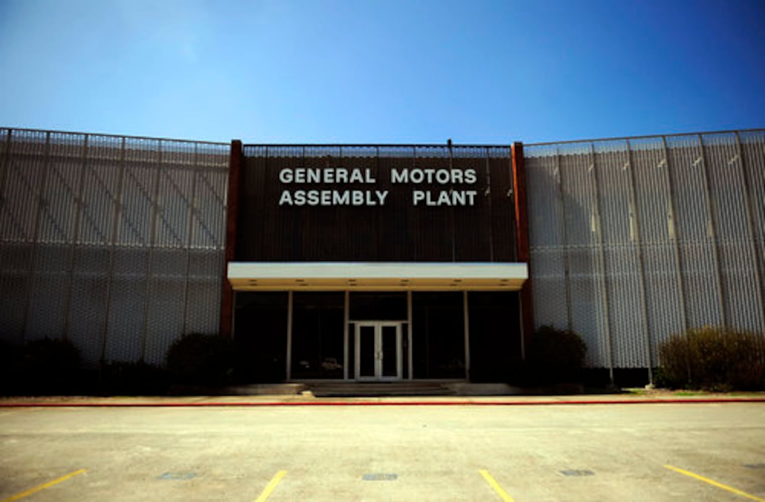 Doraville GM plant closes