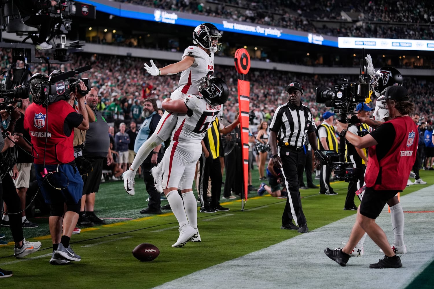 Falcons Eagles Football