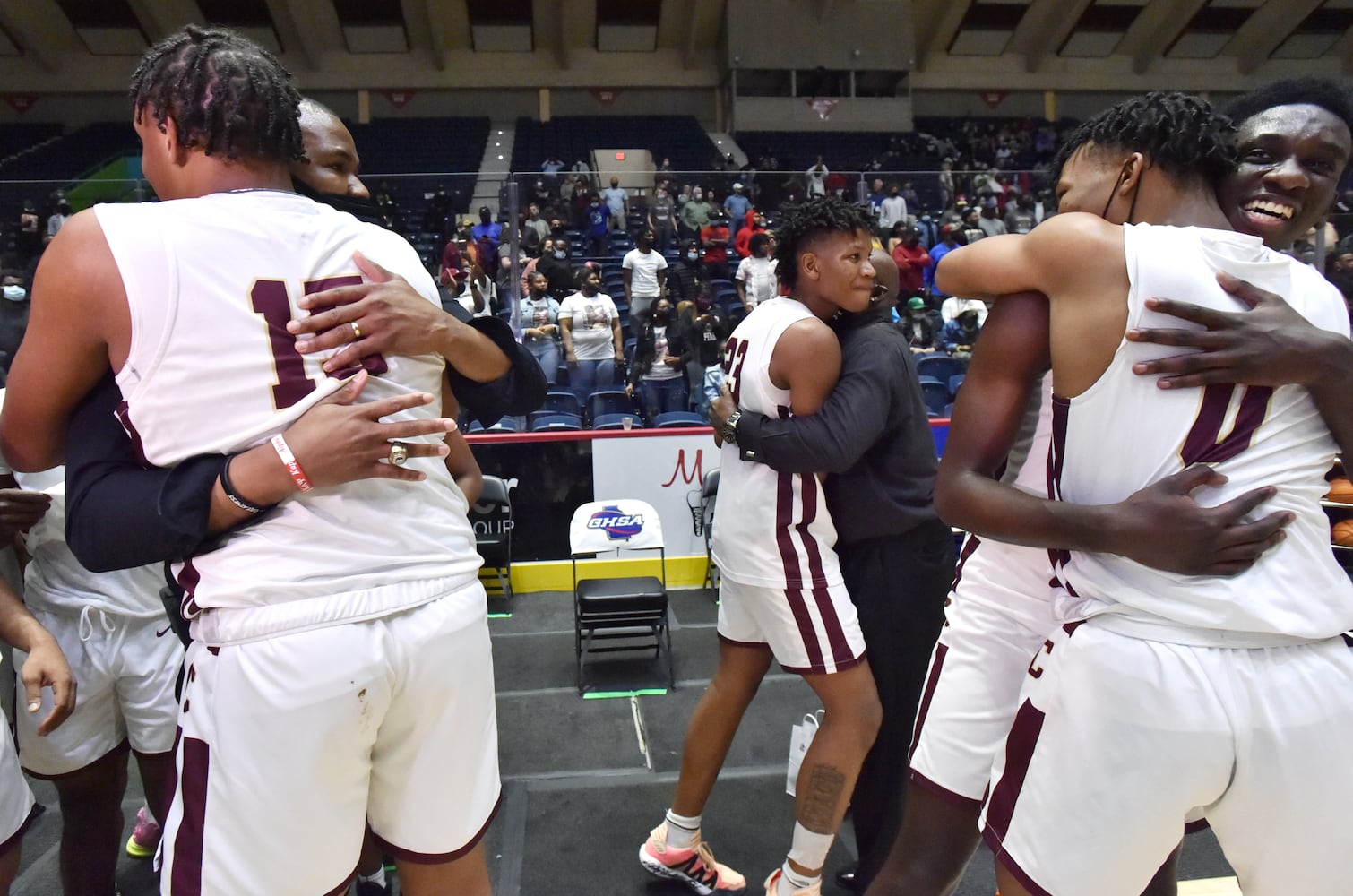 State finals coverage: Class 3A boys -- Sandy Creek vs. Cross Creek