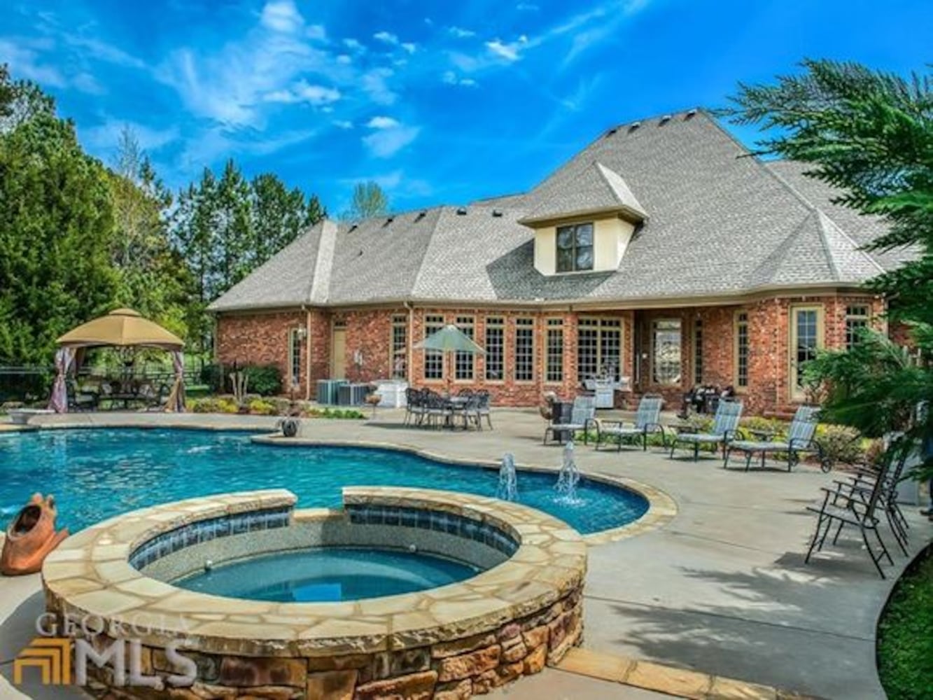 Shaq O'Neal buys $1.15 million house in McDonough