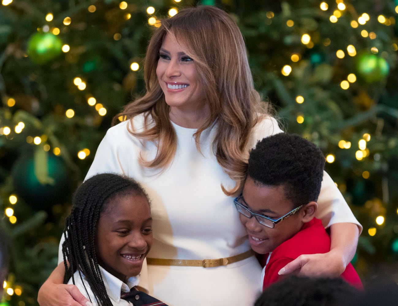 Photos: Melania Trump unveils White House Christmas decorations