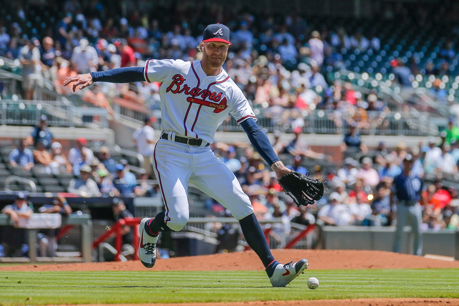 Photos: Foltynewicz, Braves pounded by Padres