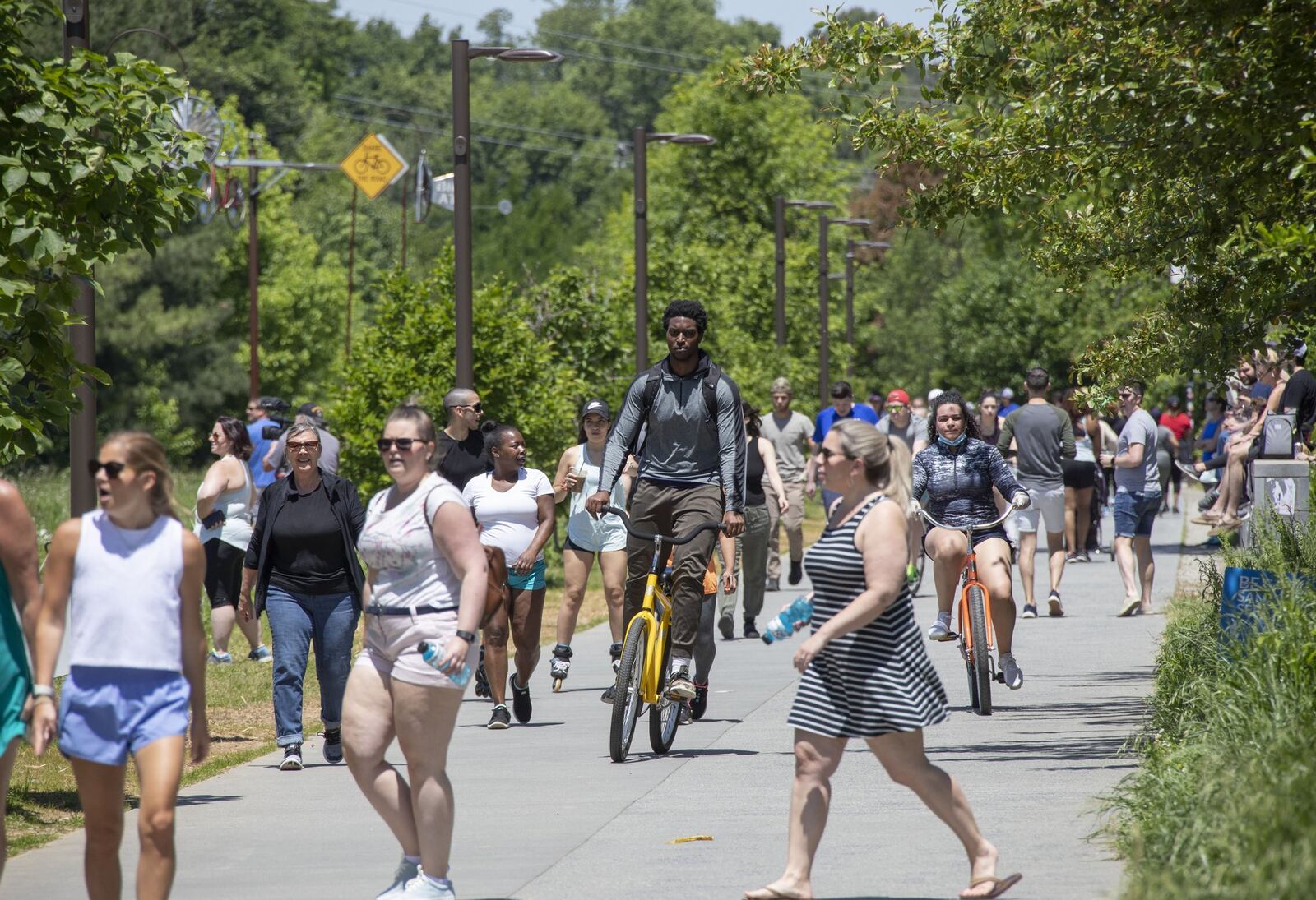 The Atlanta Beltline was crowded in Saturday.  Bob Andres / bandres@ajc.com