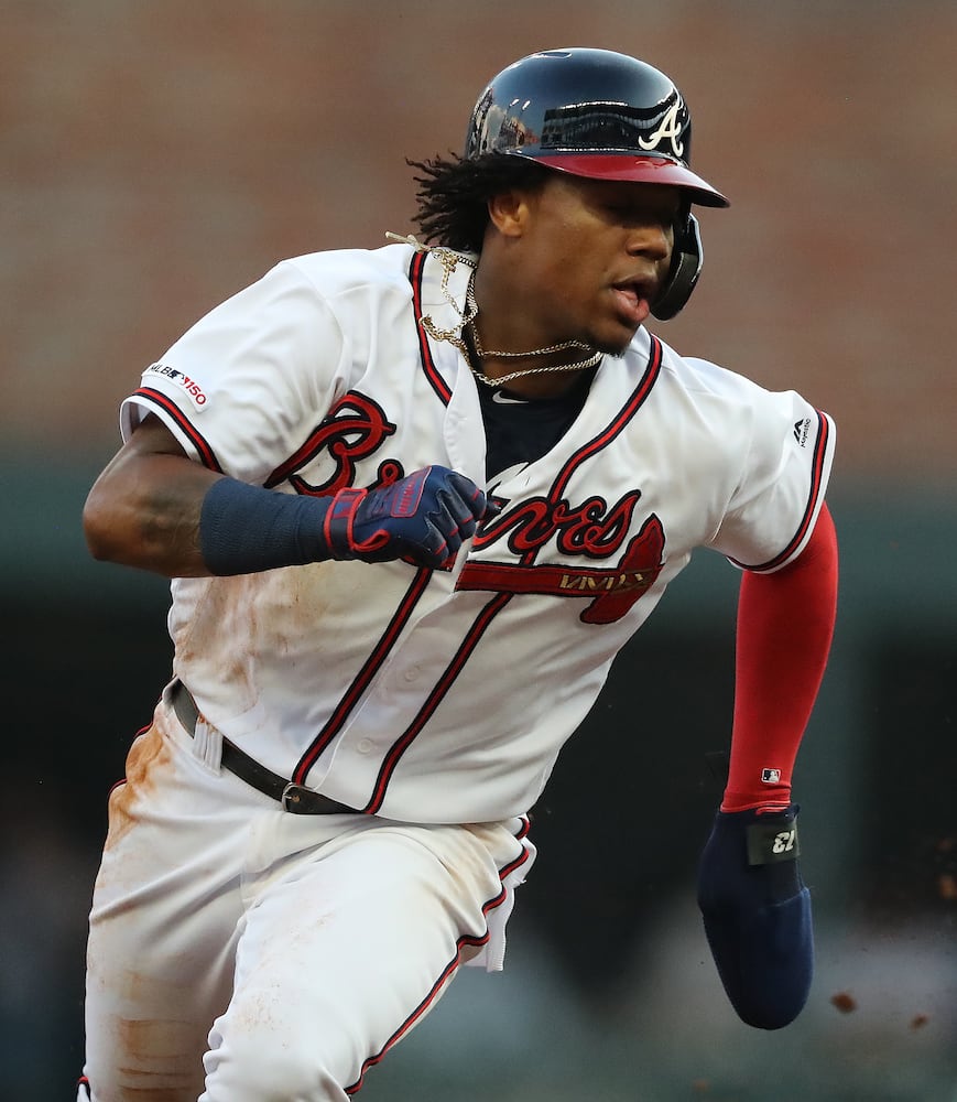 Photos: Braves begin home series with Mets