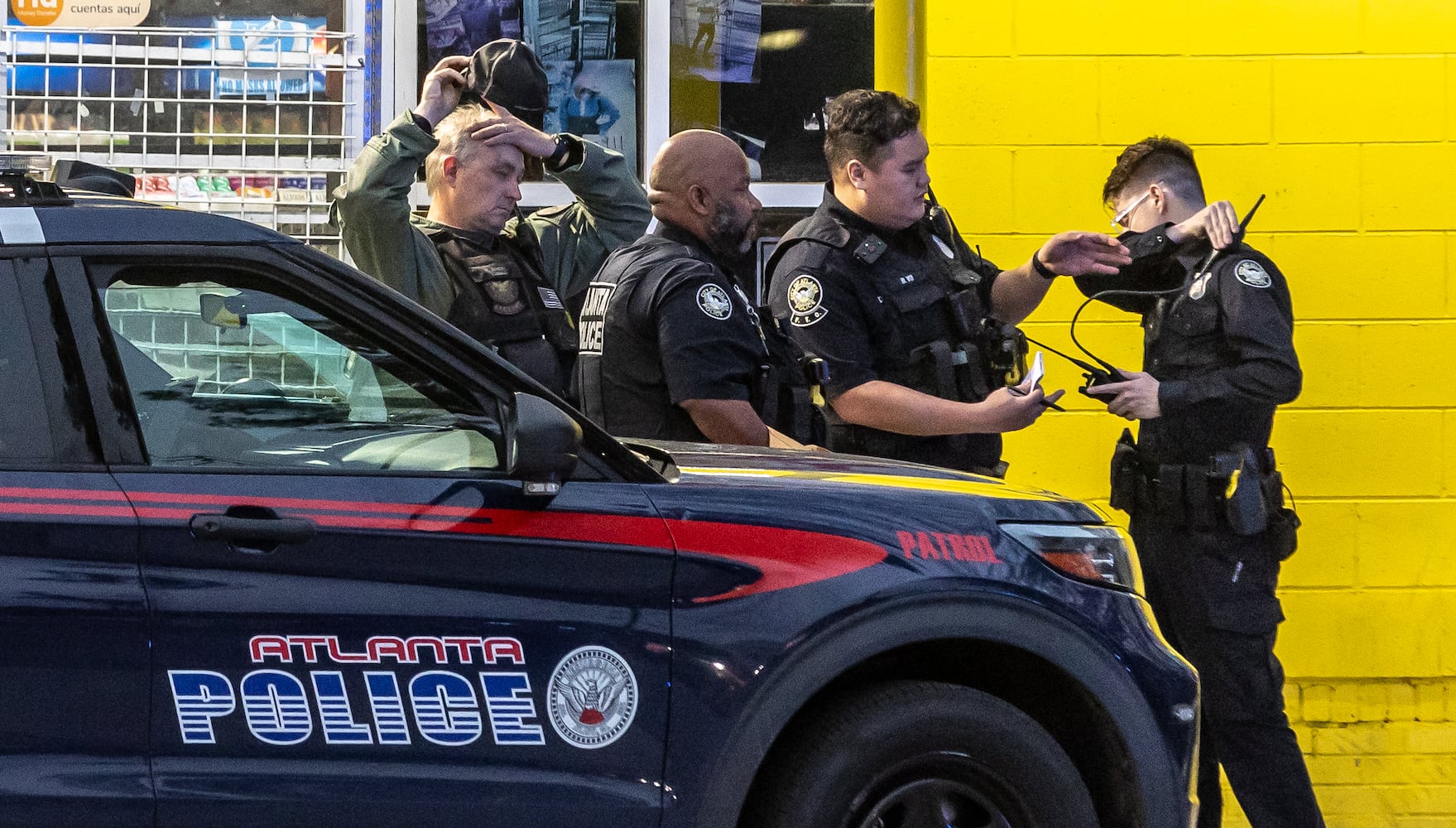 SW Atlanta convenience store shooting